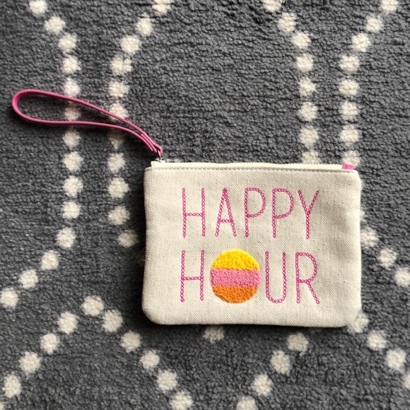 💗(Old Navy) Happy Hour Wristlet
